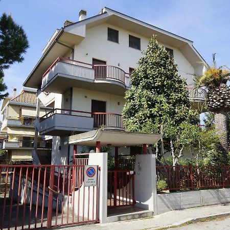 Apartment Magnolia By Interhome Porto d'Ascoli Exterior photo